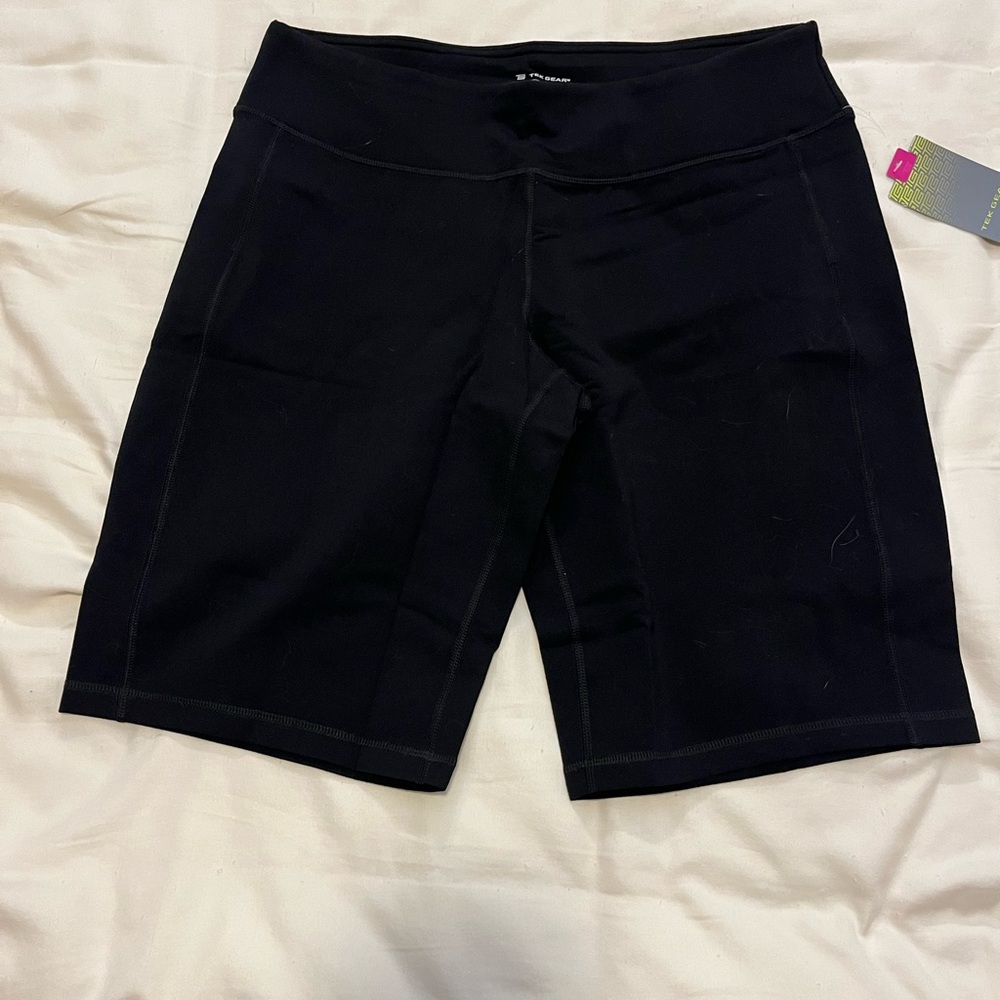 NWOT tek gear Black Women's Bike Shorts Large